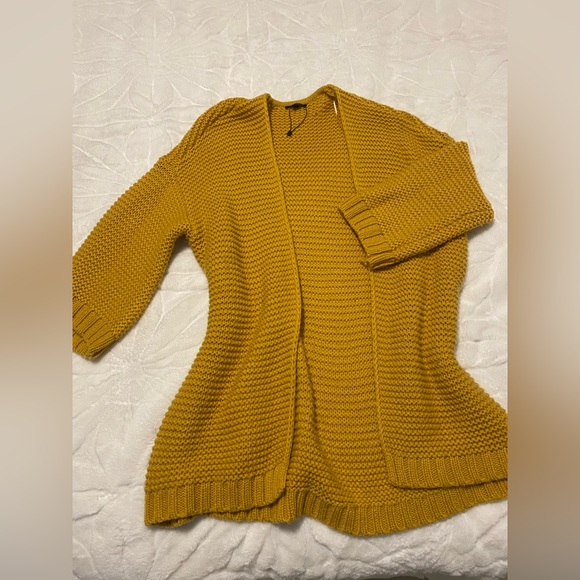 Dynamite Knit Cardigan - Picture 1 of 2